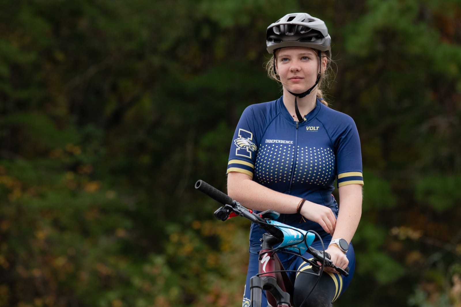 Rider in Independence kit pausing at the trailhead